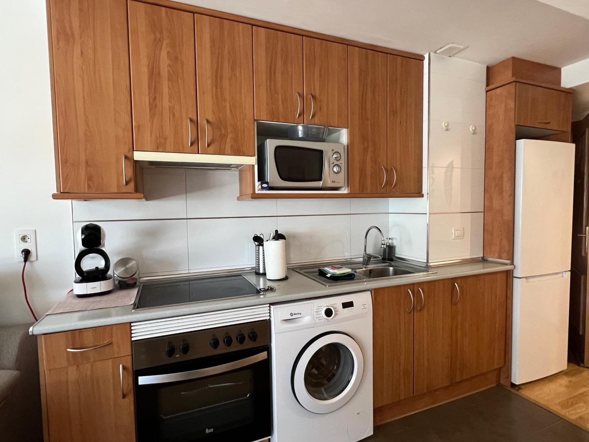Apartamento El Llano Job&Family La Puebla De Alfinden Exterior foto